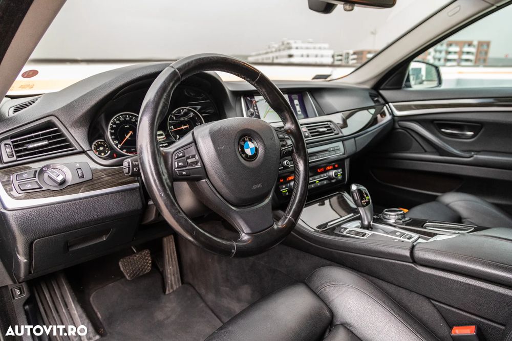 BMW Seria 5 520d Aut. Luxury Line - 6
