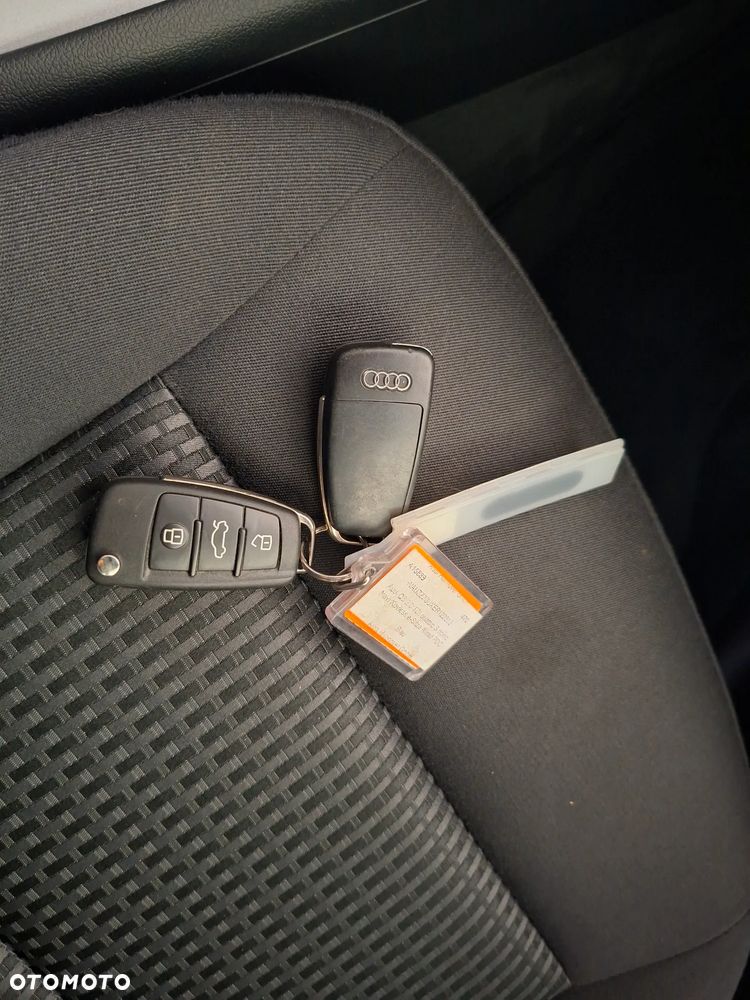 Audi Q3 - 30