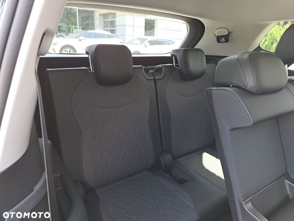 Volkswagen Tayron 2.0 TSI 4Mot Life Plus DSG - 24