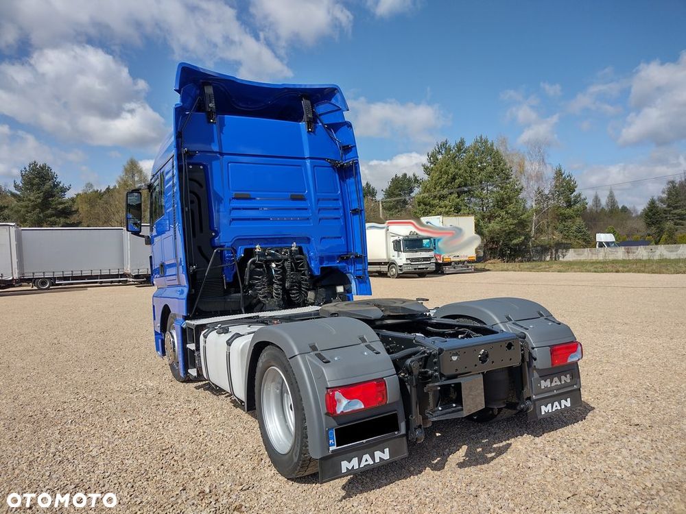 MAN TGX 18.460 Low Deck Mega - 23