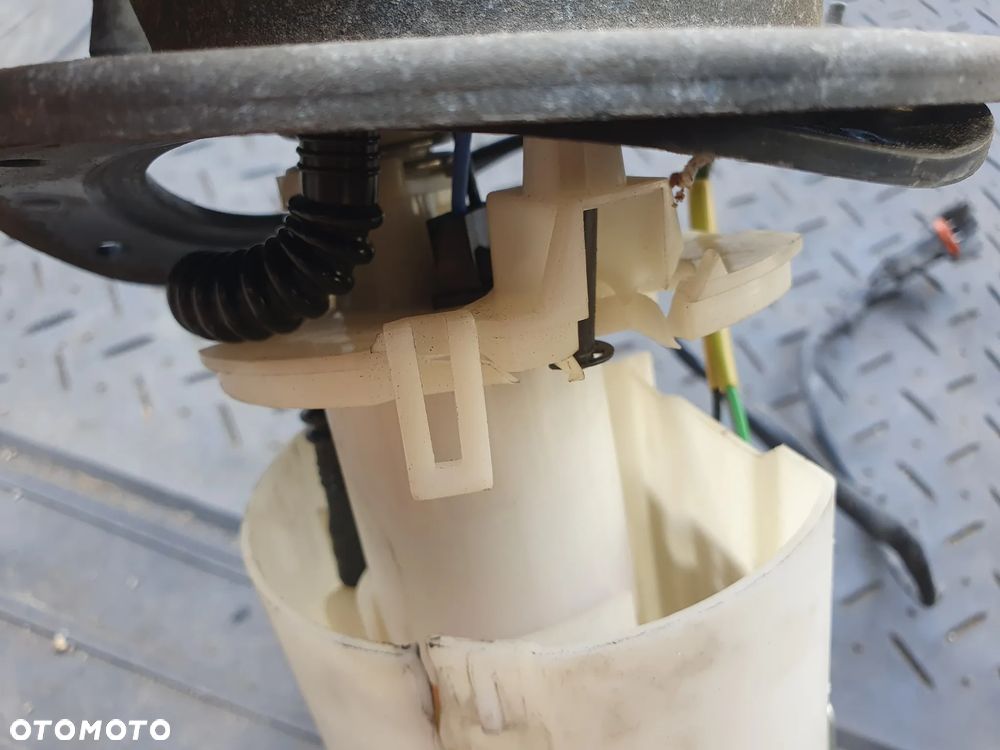 HYUNDAI TRAJET 2.0 16V POMPA PALIWA PŁYWAK DENSO 31110-3A001 08300-0470 ORYGINAŁ - 3