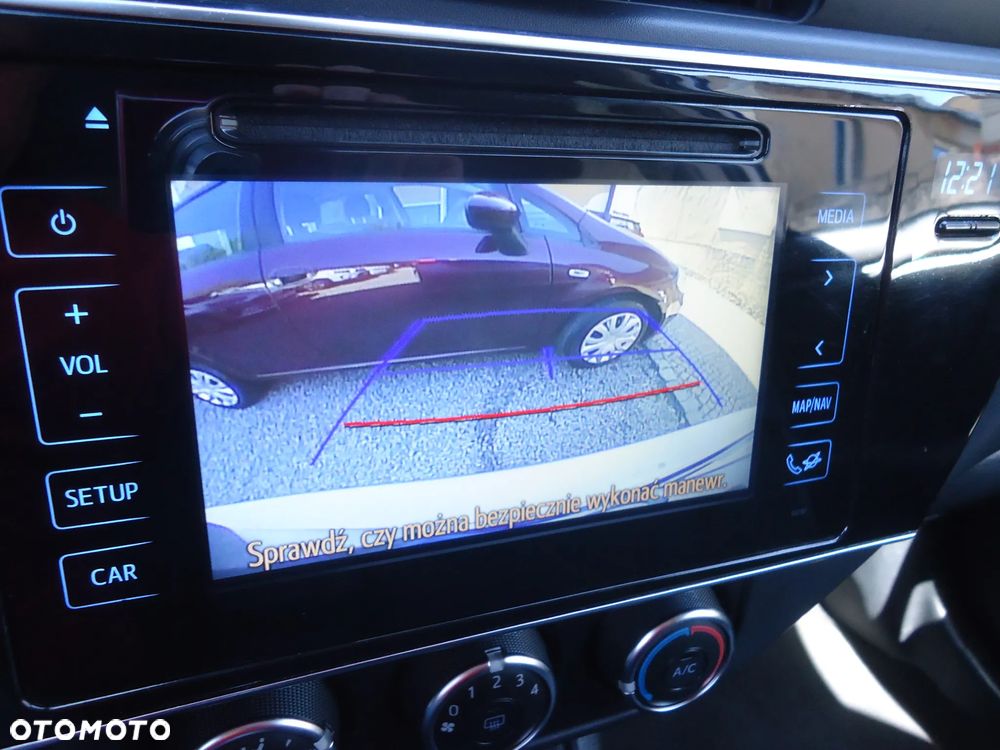 Toyota Corolla 1.6 Comfort - 18