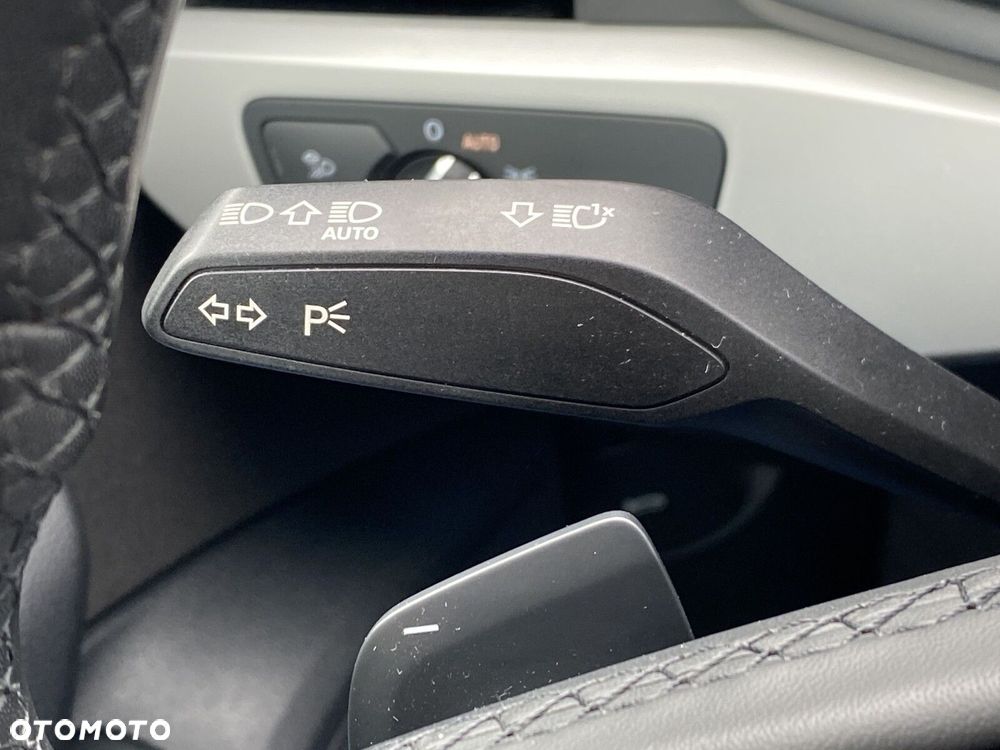 Audi A4 Limousine 35 TFSI mHEV S Line S tronic - 20