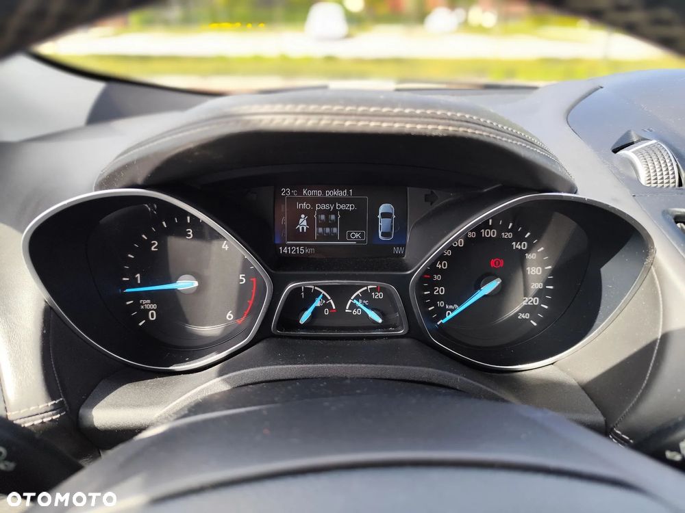 Ford Kuga - 6