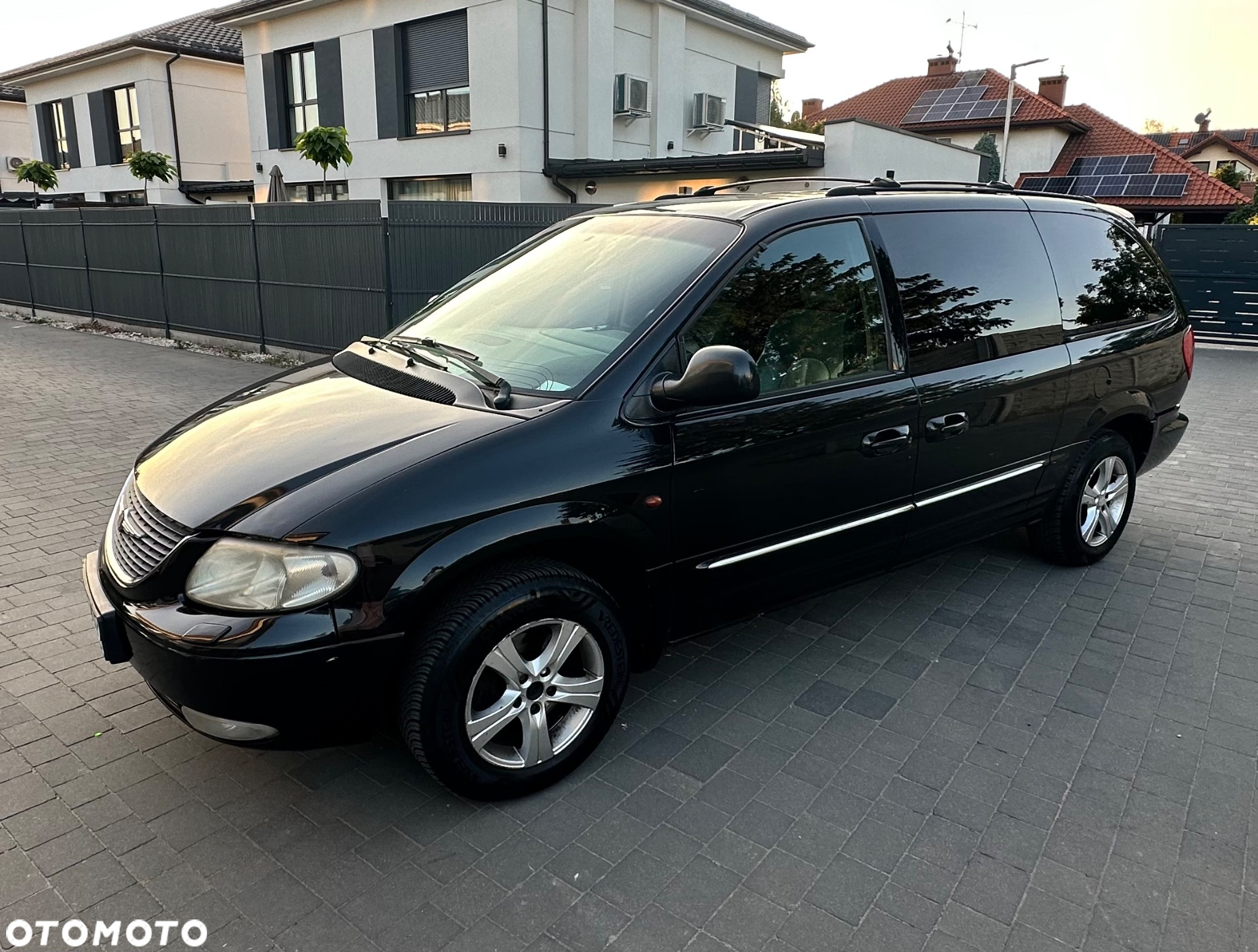 Chrysler Grand Voyager 3.3 Limited AWD - 3