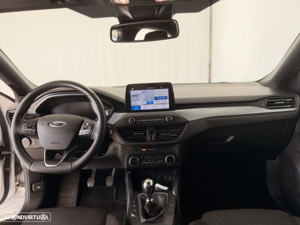 Ford Focus 1.0 EcoBoost MHEV ST-Line - 8