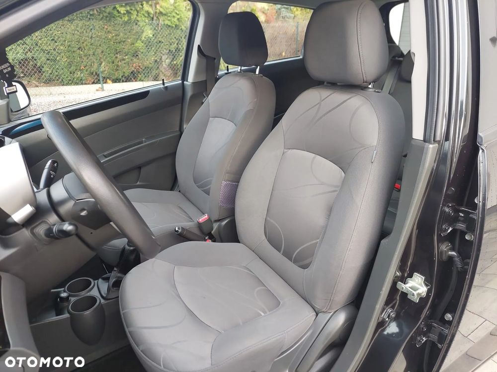 Chevrolet Spark 1.0 LS - 18