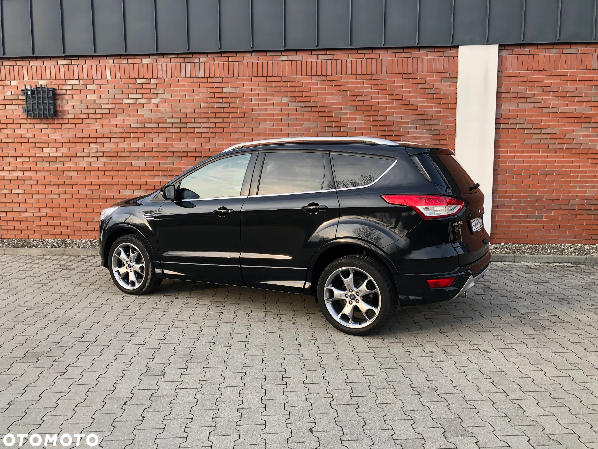 Ford Kuga 2.0 TDCi 4x4 Individual - 4