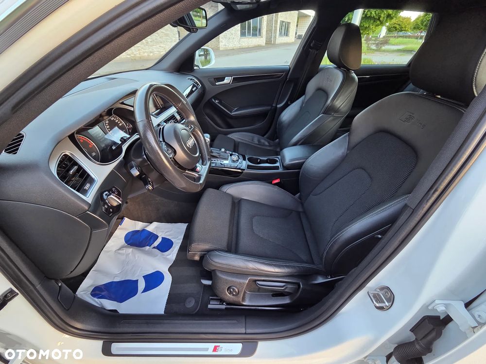 Audi A4 Avant 2.0 TDI DPF clean diesel quattro S tronic S line Sportpaket - 17
