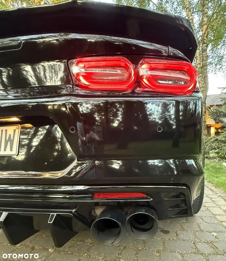 Chevrolet Camaro Coupe Touring 6.2 V8 - 11
