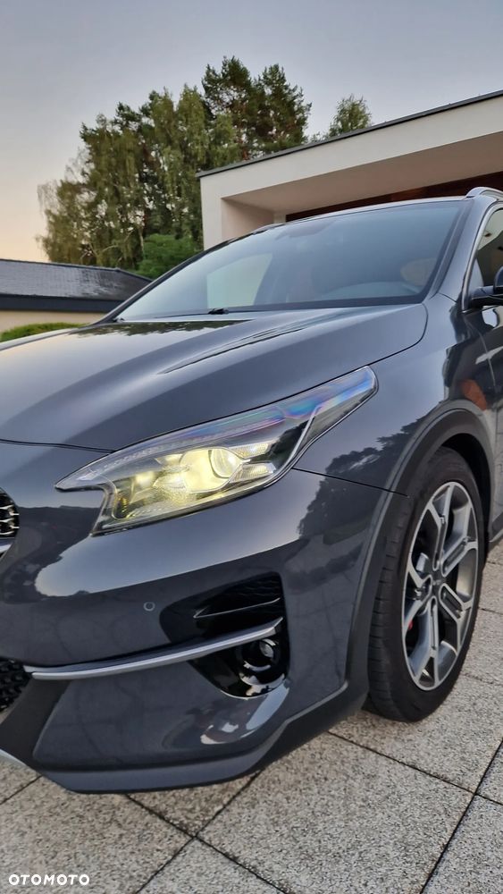 Kia XCeed 1.6 T-GDI Business Line DCT - 13