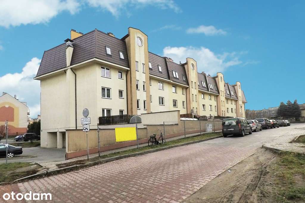 2 pokoje z balkonem i oddzielną kuchnią - vis a vis Campusu UJ