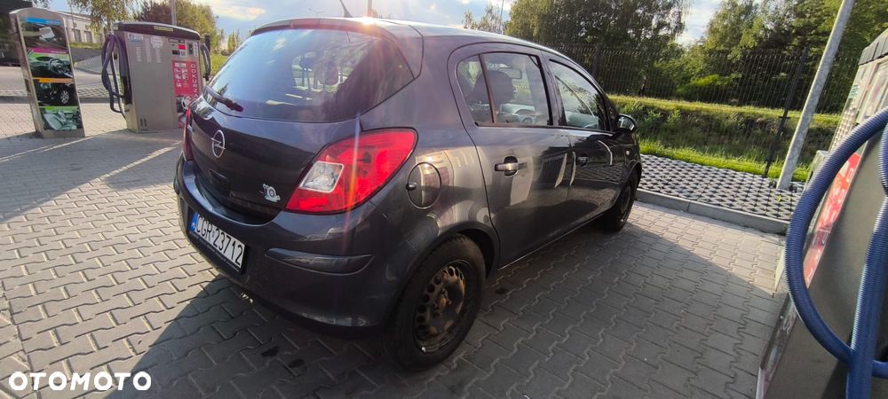 Opel Corsa 1.4 16V Enjoy - 3