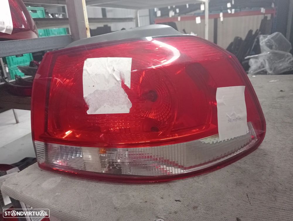 Farolim stop painel direito Volkswagen Golf VI 08 - 13 / 5K0945112 - 1