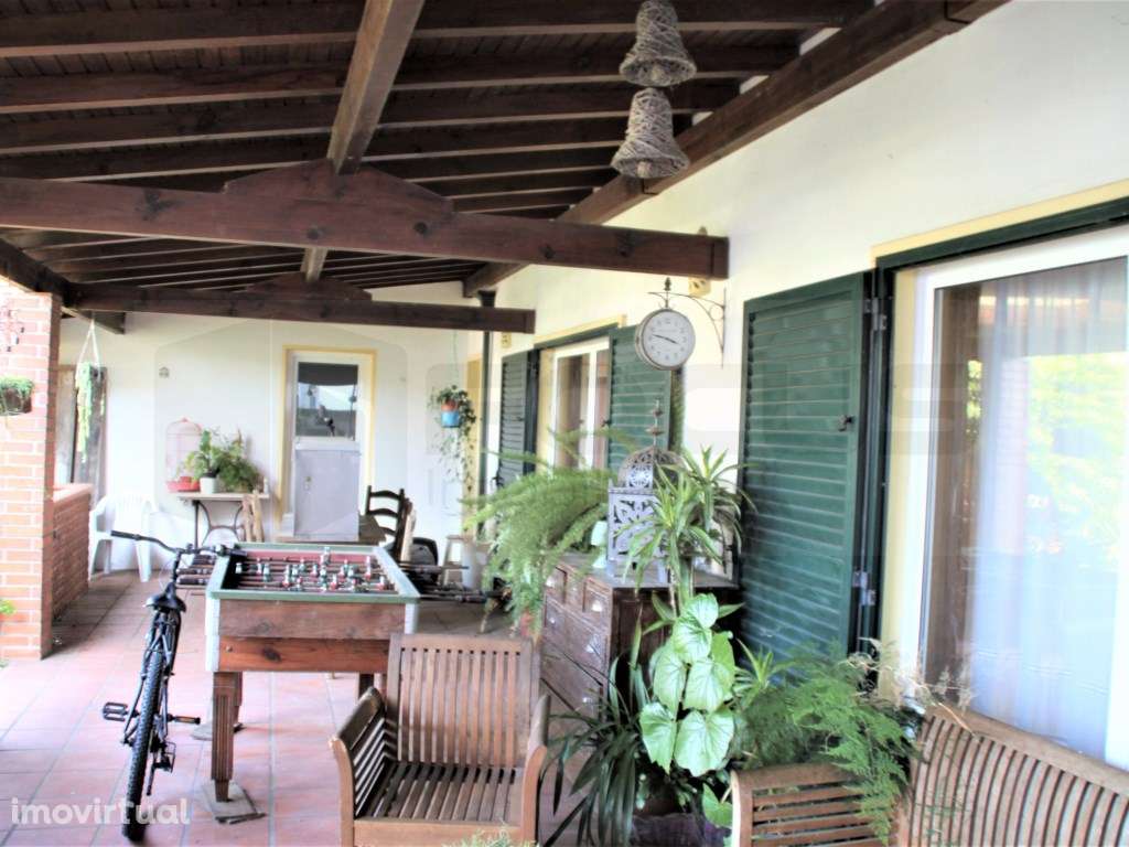 Moradia para venda com jardim e terreno em Salreu - Estarreja - Grande imagem: 2/20