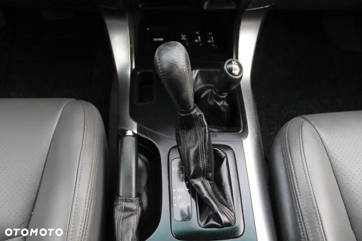 Toyota Land Cruiser 3.0 D Sol Navi - 31