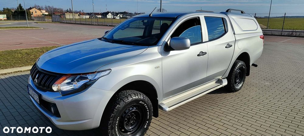 Mitsubishi L200 Pick Up 4x4 S&S Double Cab Basis - 5