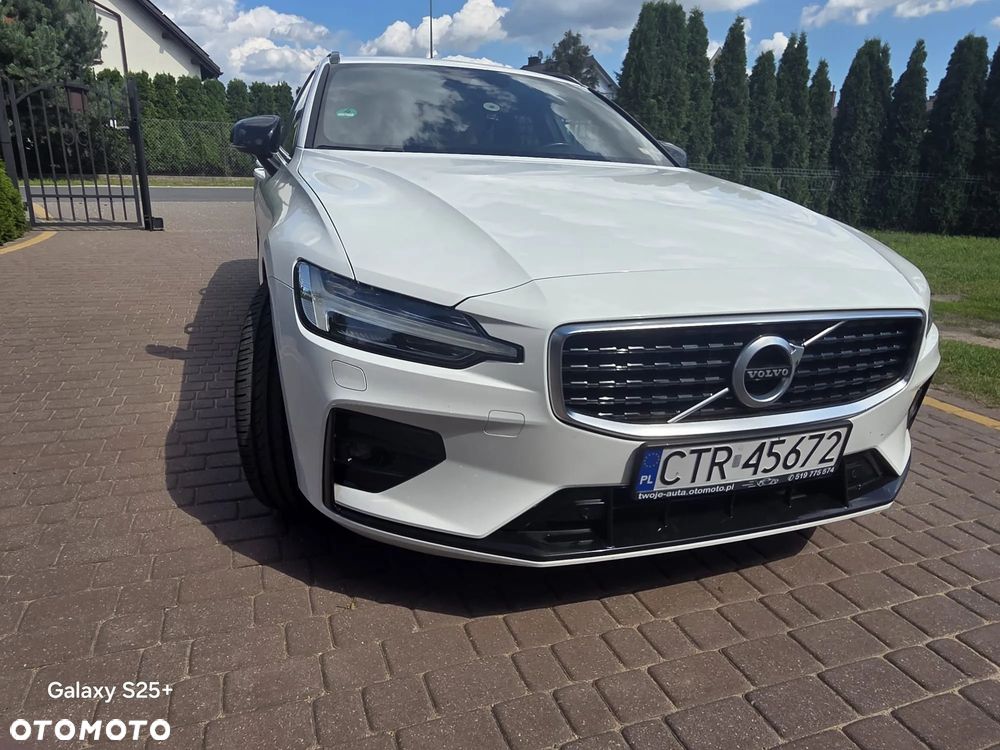 Volvo V60 D4 R-Design - 13