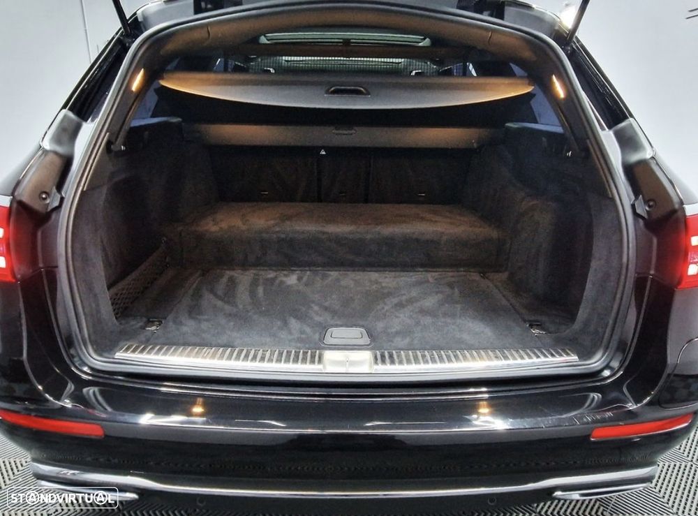 Mercedes-Benz E 300 de 9G-TRONIC Exclusive - 19