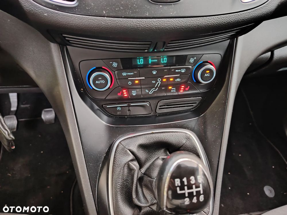 Ford C-MAX - 25