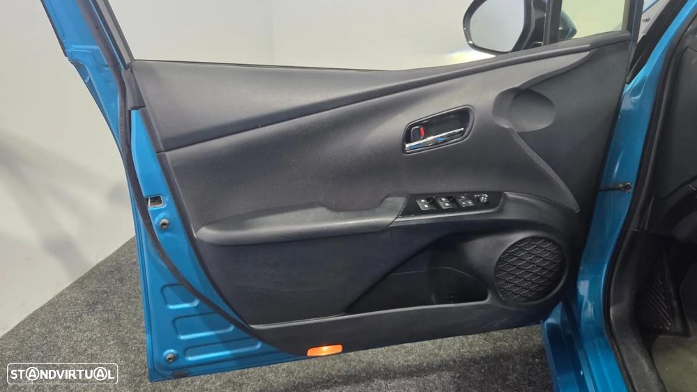 Toyota Prius 1.8 Plug-In Pack Premium - 34