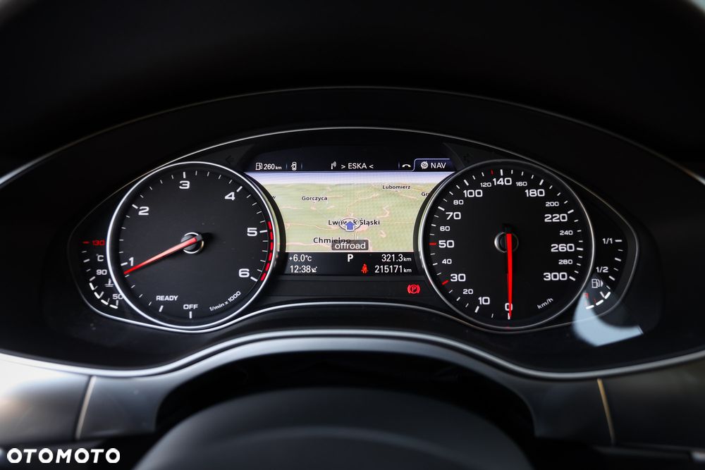 Audi A6 Avant 2.0 TDI Ultra DPF S tronic - 29