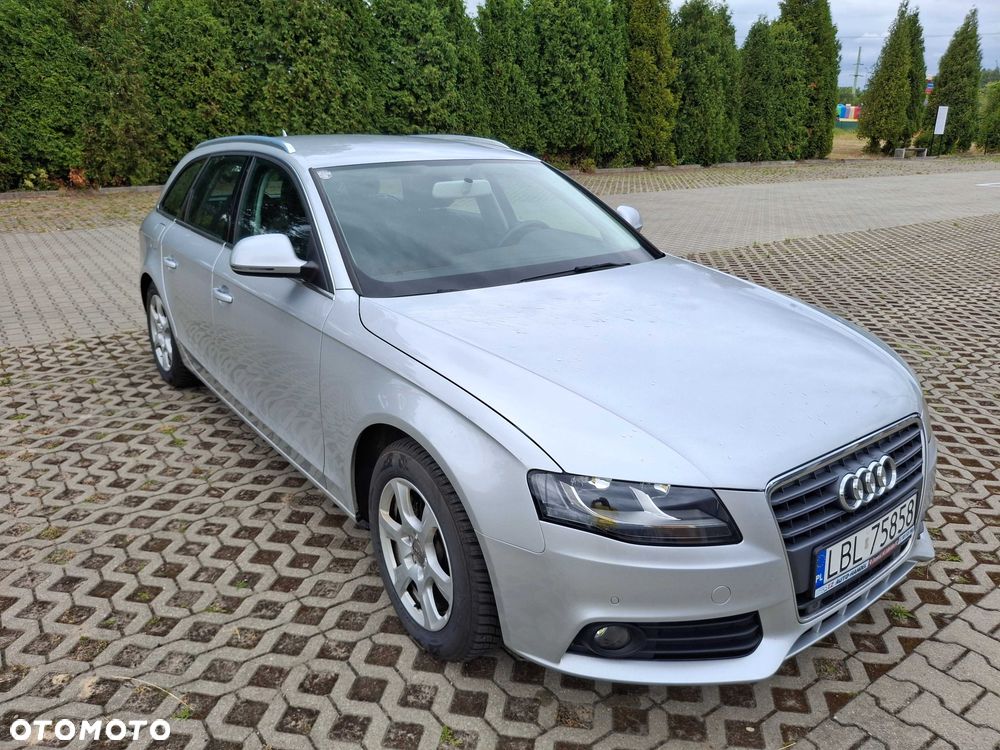 Audi A4 Avant - 2