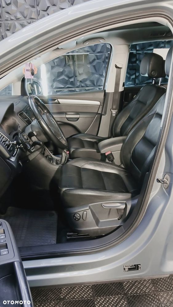 Volkswagen Sharan 2.0 TDI BlueMotion Technology Comfortline - 12