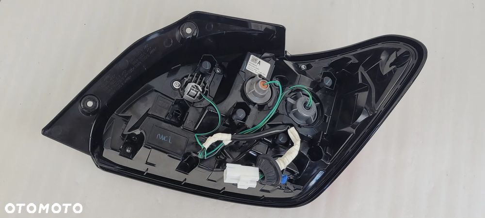 LAMPA LEWA TYŁ LED MITSUBISHI SPACE STAR II LIFT 2019- 8330B245 ADU022-0000 - 7