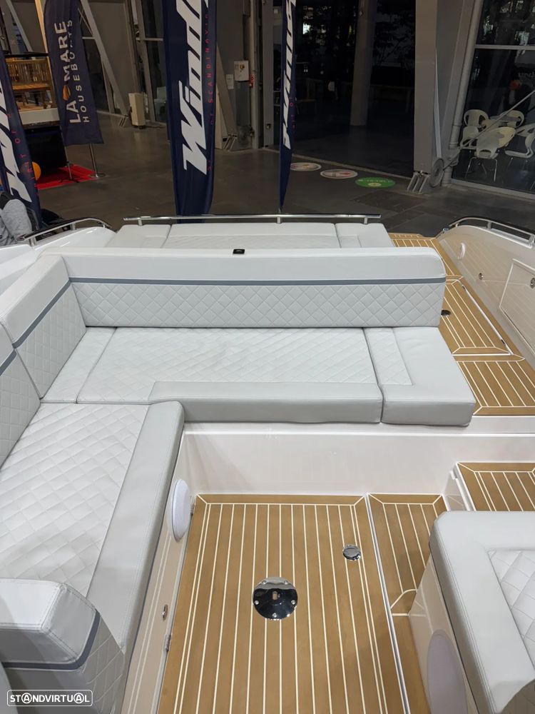 Windy 29 Huracan - 8