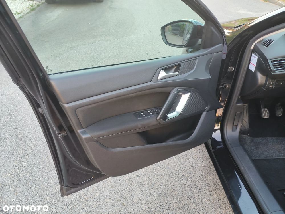Peugeot 308 1.6 BlueHDi Business Line S&S - 15