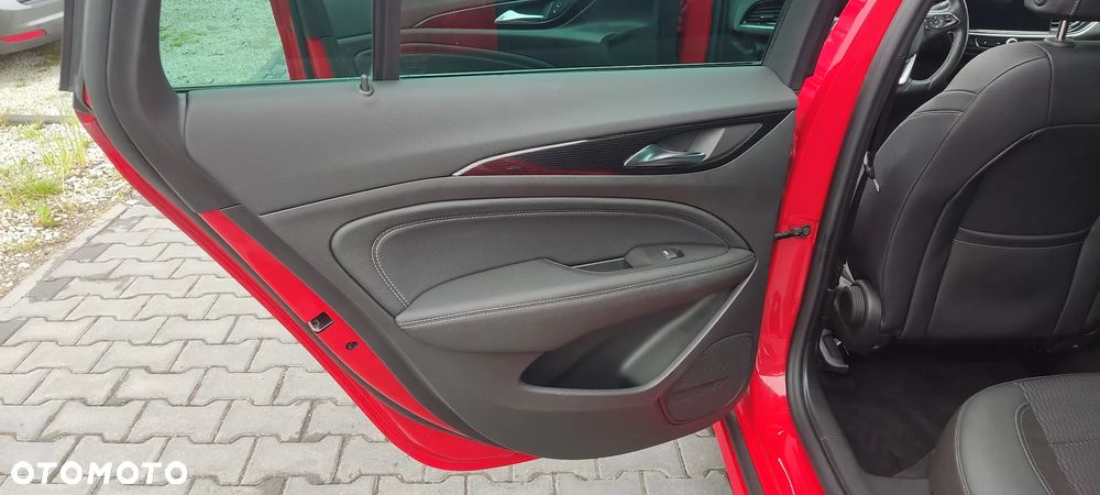Opel Insignia 2.0 CDTI ecoFLEX Start/Stop Business Innovation - 35