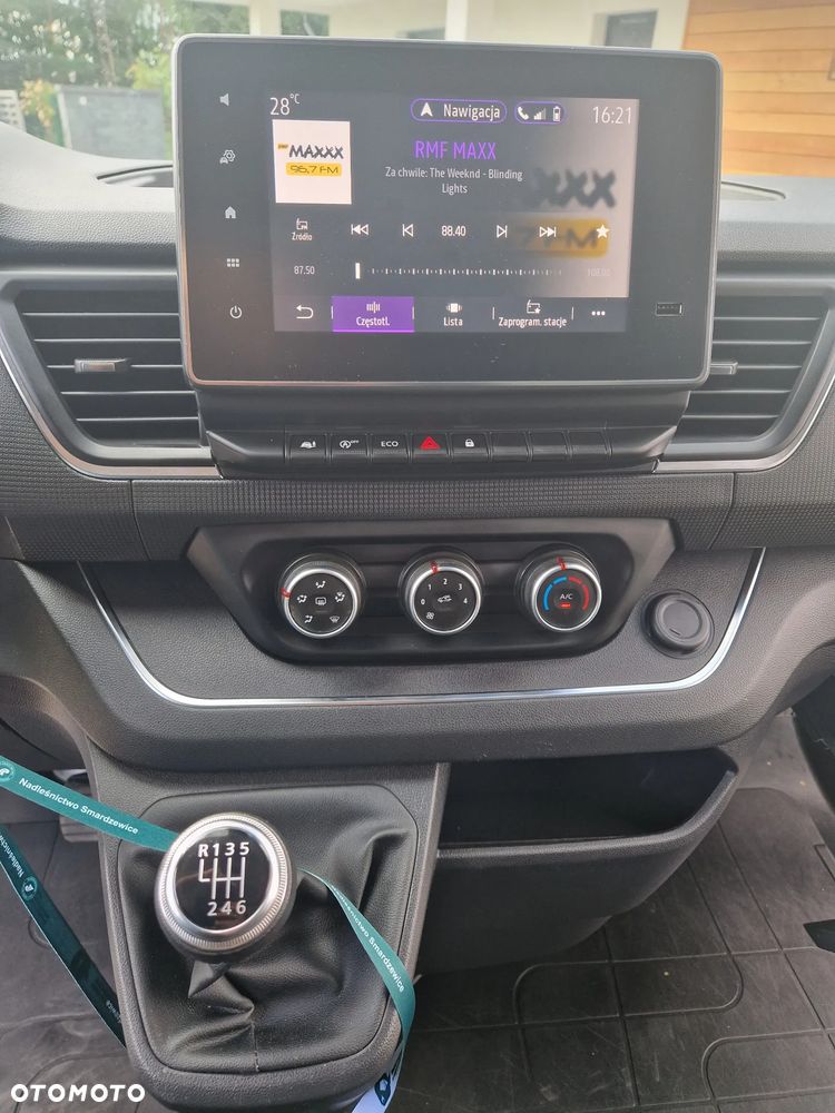Renault Trafic - 20