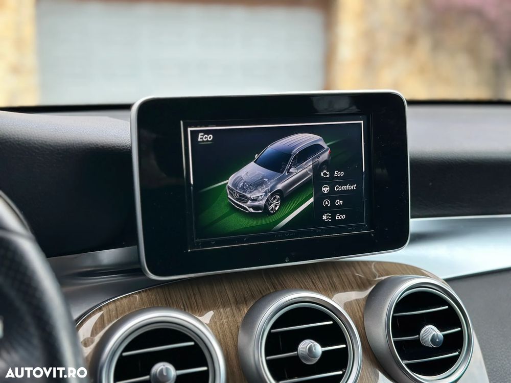 Mercedes-Benz GLC 250 d 4MATIC - 16