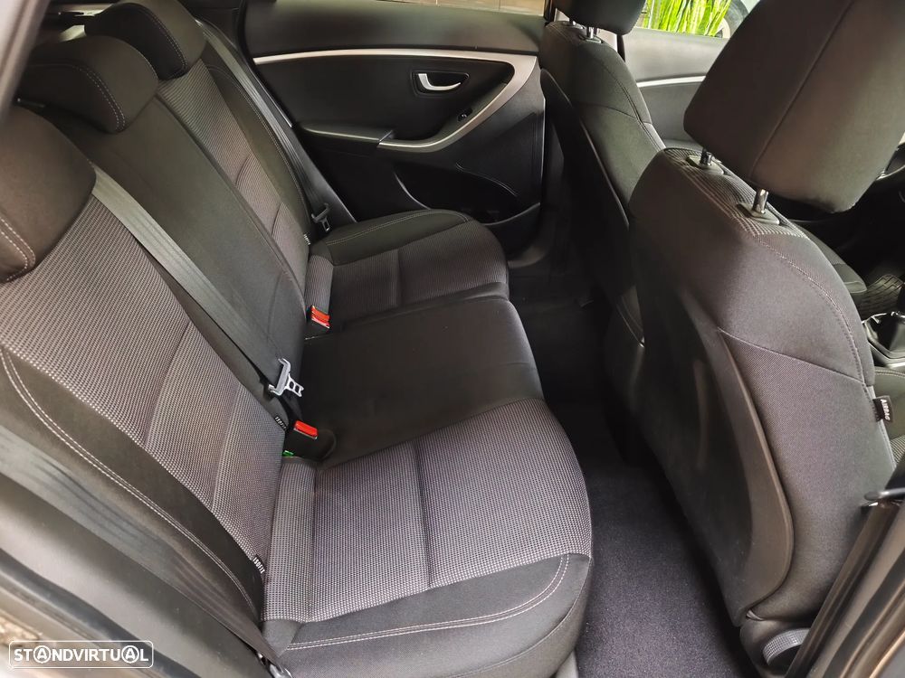 Hyundai i30 CW 1.4 CRDi Classic - 8