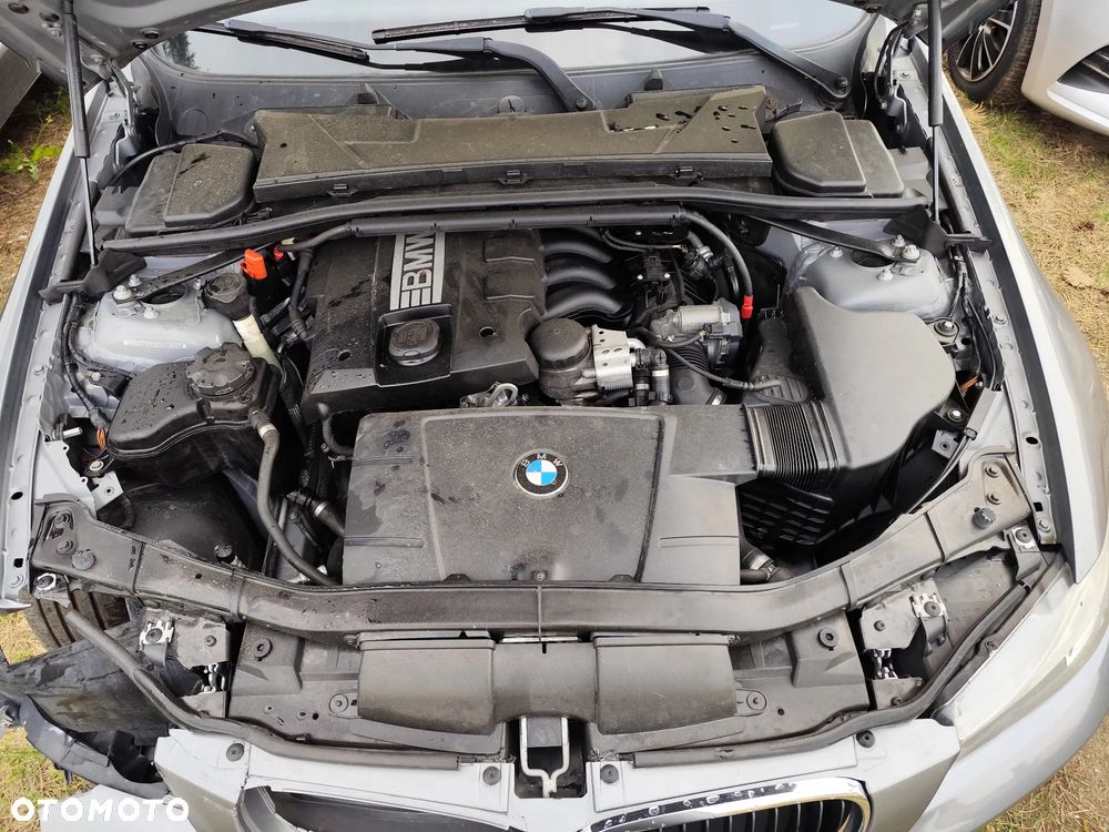 BMW Seria 3 318i Edition Exclusive - 15