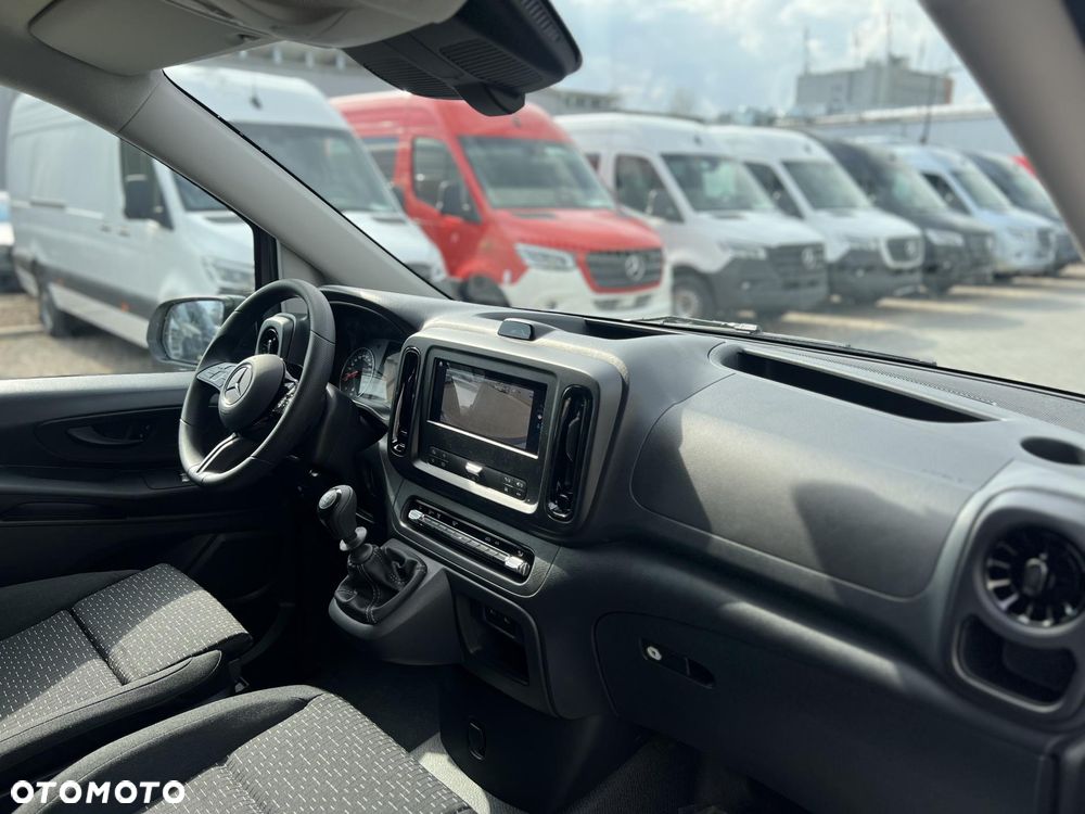 Mercedes-Benz Vito - 11