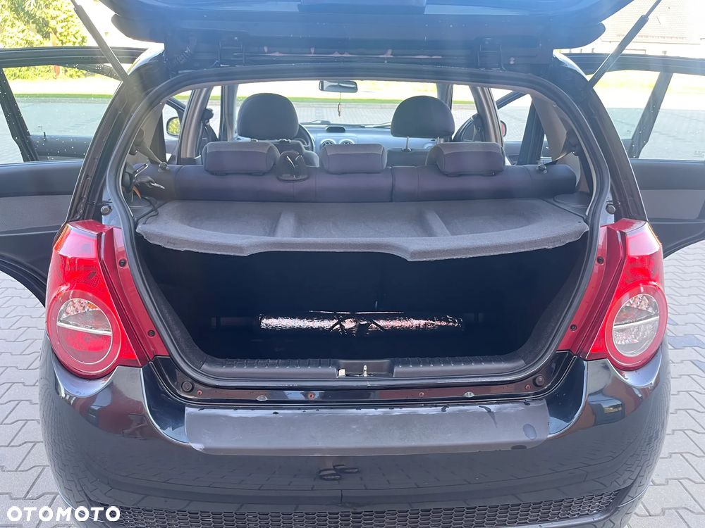 Chevrolet Aveo 1.4 LT - 10