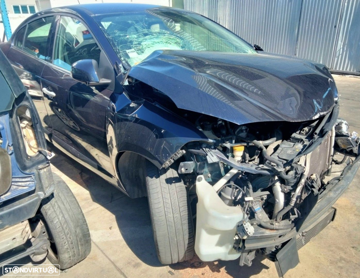 Renault Fluence Exlcusive 1.5 DCI de 2010 disponível para peças - 8
