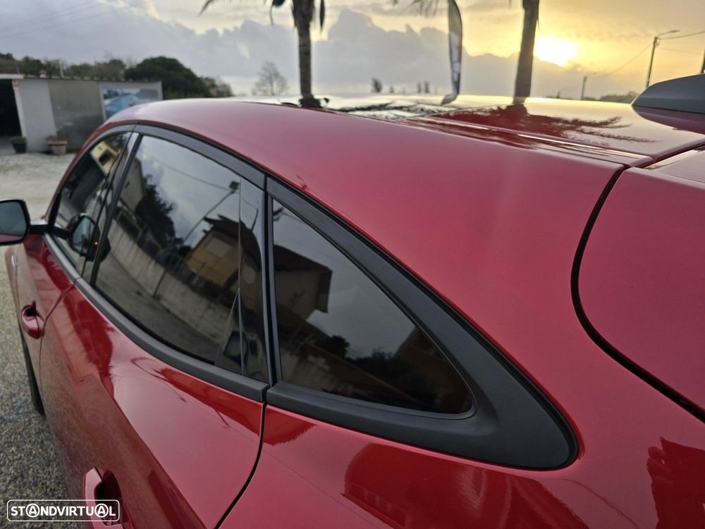 Jaguar E-Pace 1.5 P300e R-Dynamic SE AWD Aut. - 21