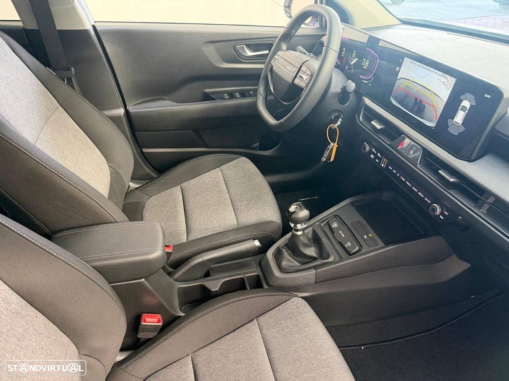 Kia Stonic - 17