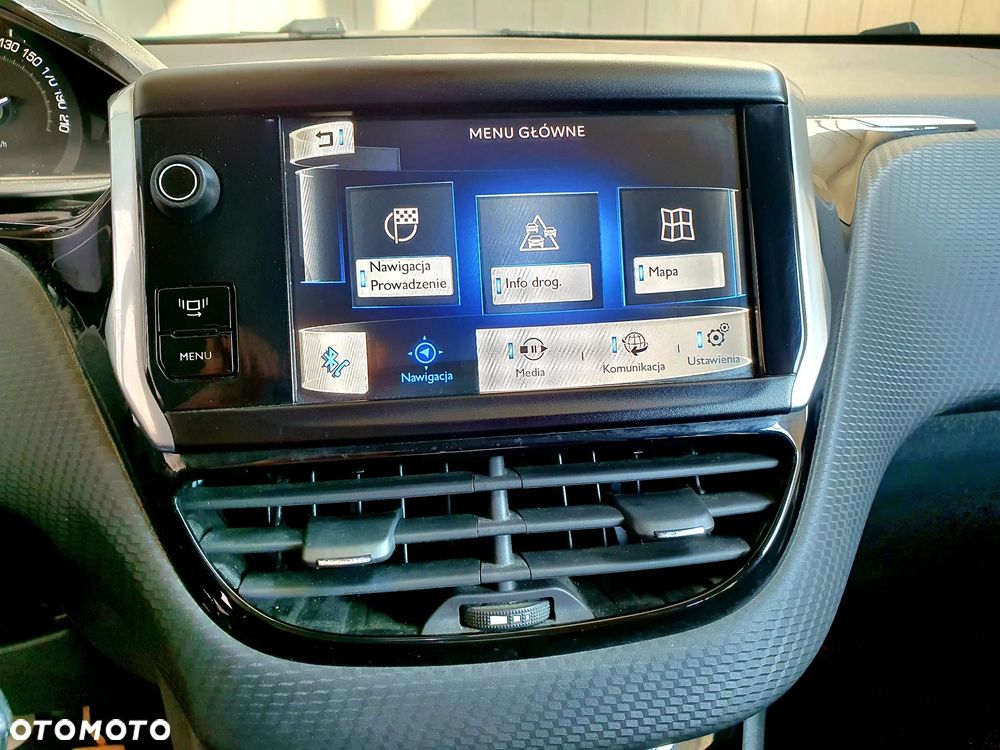 Peugeot 2008 1.6 e-HDi Allure S&S - 12