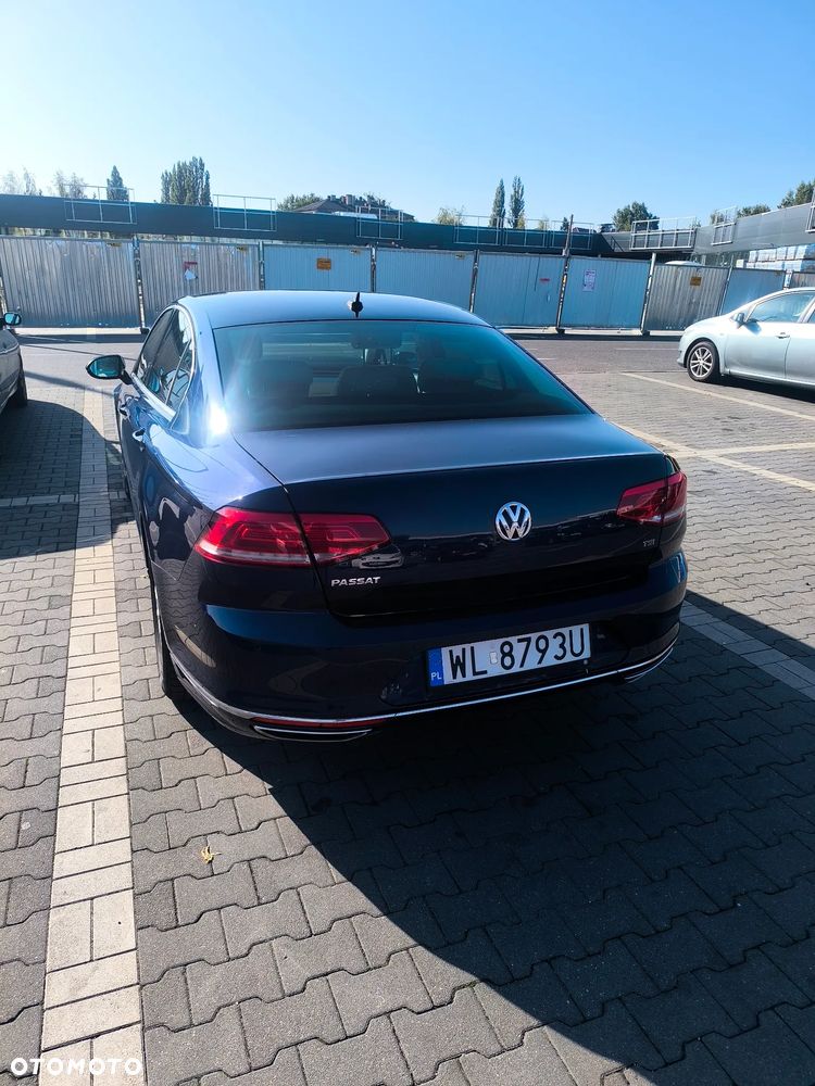 Volkswagen Passat 1.8 TSI BMT Comfortline - 4