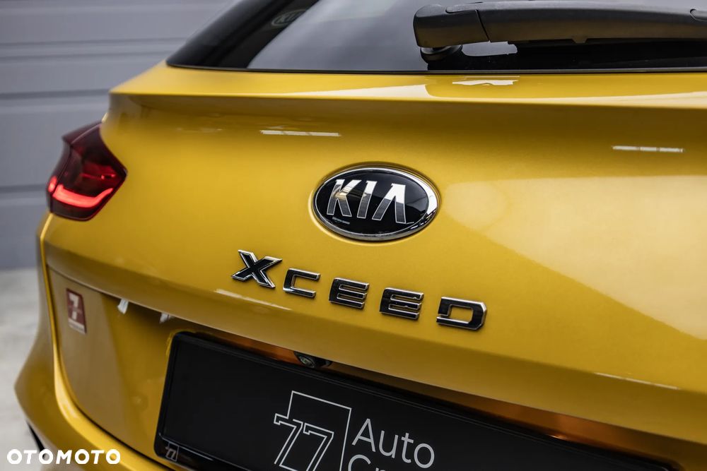 Kia XCeed - 38