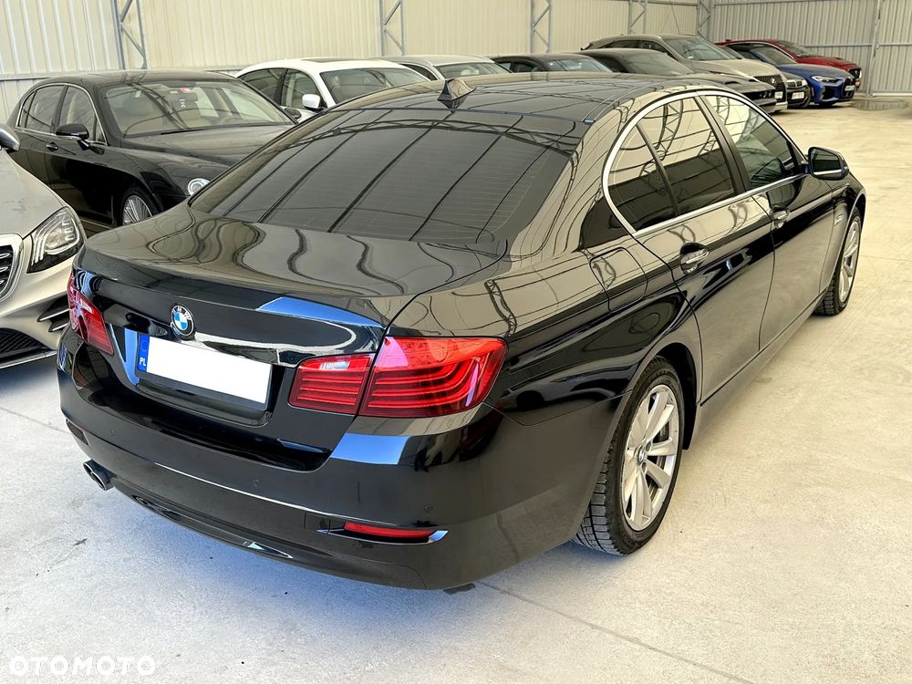 BMW Seria 5 520d Luxury Line - 4