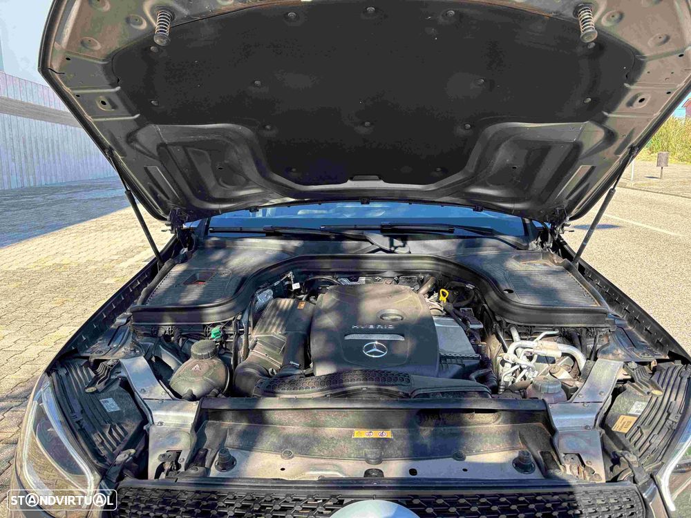 Mercedes-Benz GLC 300 e Coupé 4Matic - 15