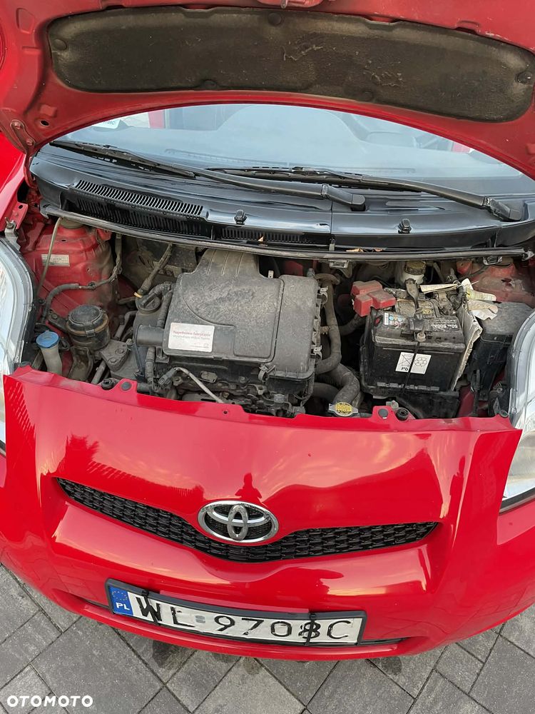 Toyota Yaris 1.0 Terra A/C - 5