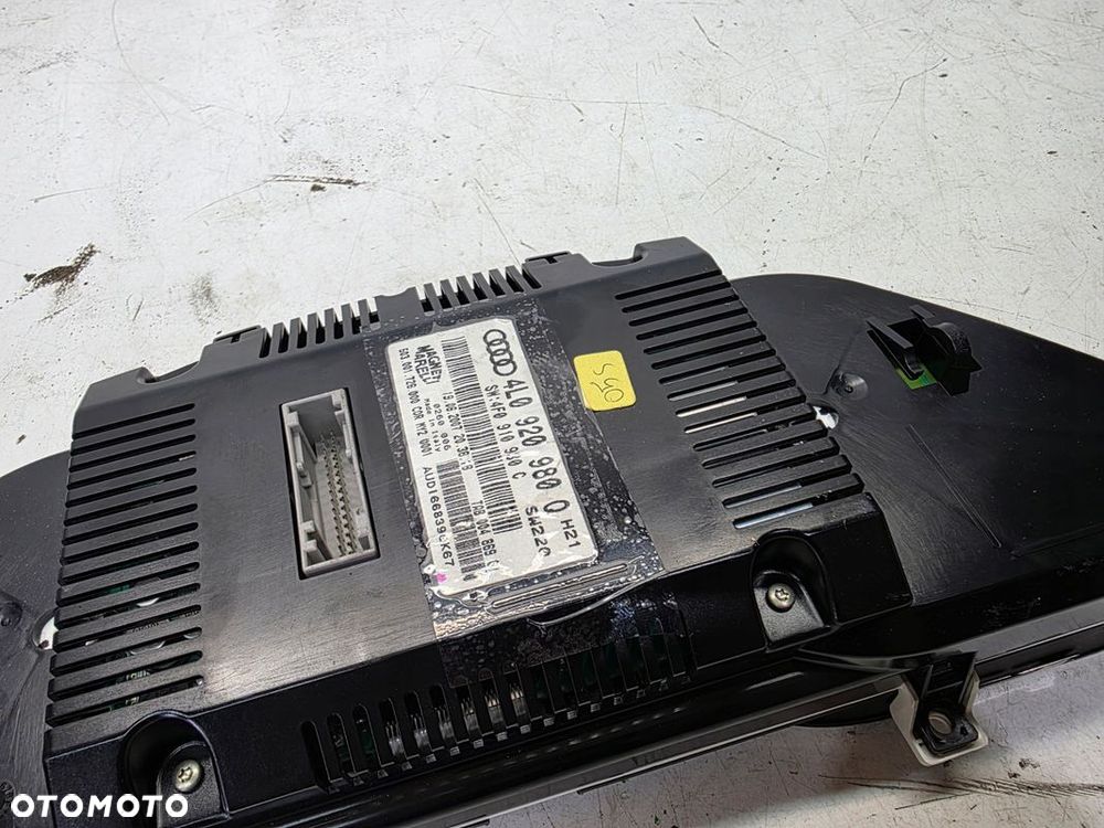 LICZNIK ZEGARY WYŚWIETLACZ AUDI Q7 4L 3.0 TDI 4L0920980Q - 4