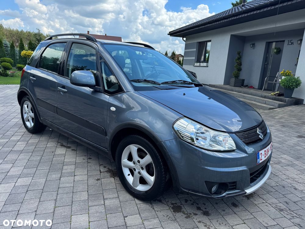 Suzuki SX4 1.6 VVT 4x2 Comfort - 1