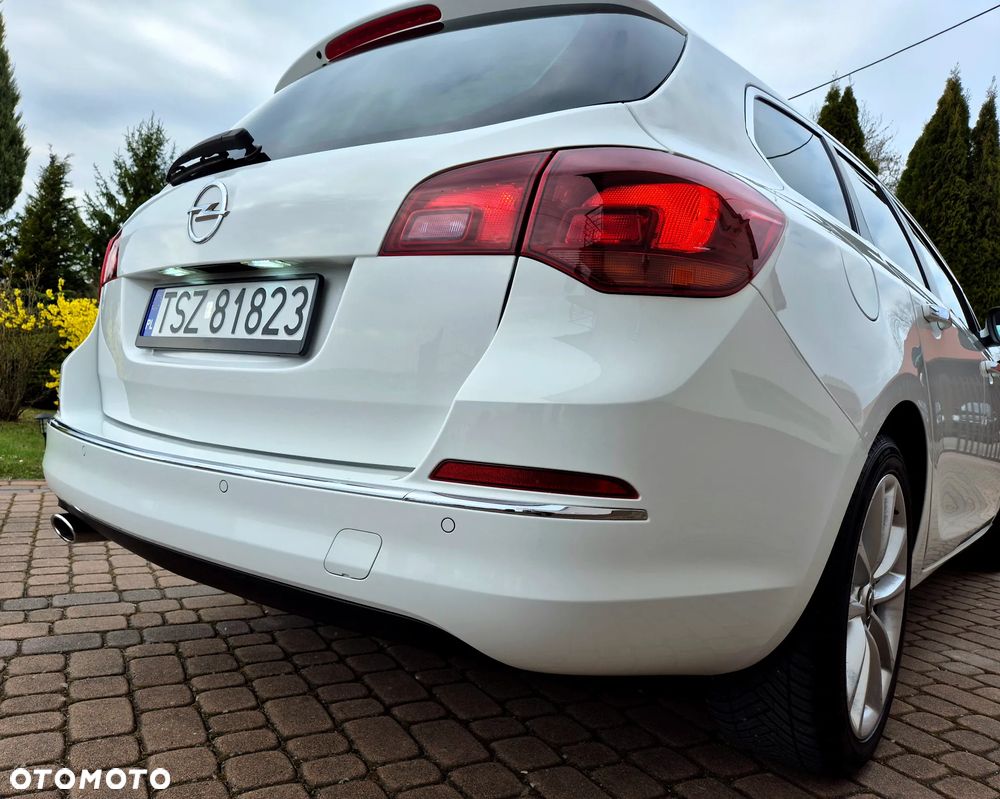 Opel Astra 2.0 CDTI DPF Innovation - 3